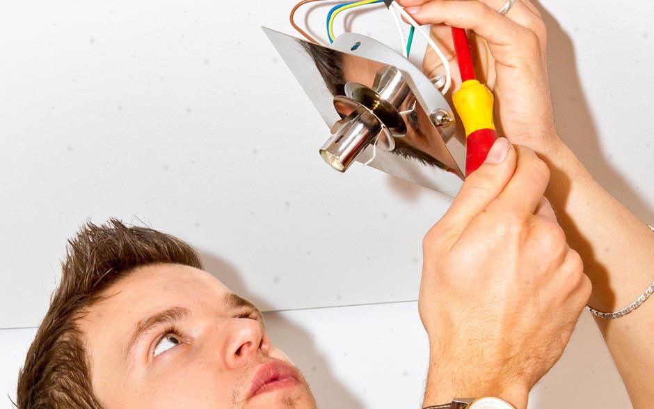 recherche travail électricien bâtiment Morangis